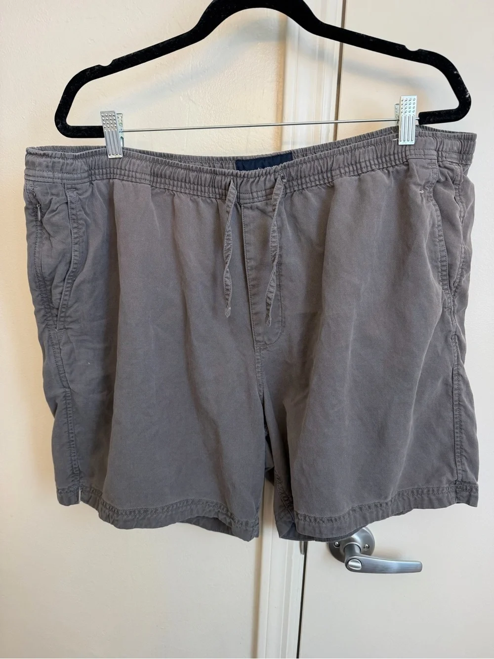 Abercrombie & Fitch Men's Gray Sea Fade Pull On Drawstring Shorts Size XXL